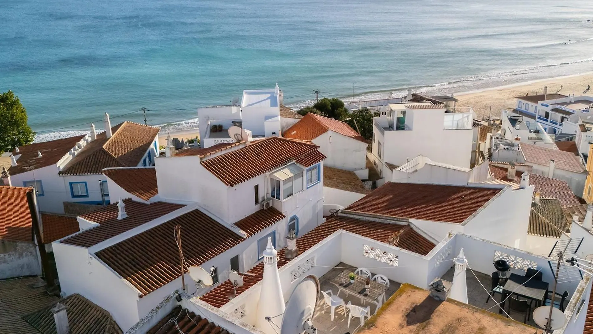 Comfy Flat W/ Rooftop Beach View By Lovelystay Burgau Apartment