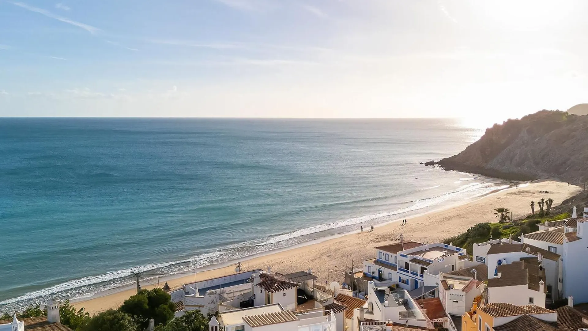 Comfy Flat W/ Rooftop Beach View By Lovelystay Burgau 0*,